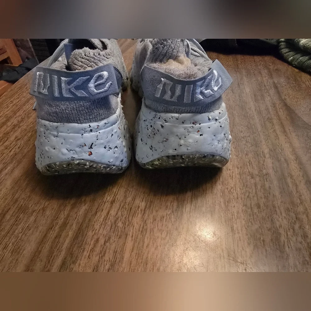 Nike Space Hippie 04 Size 7